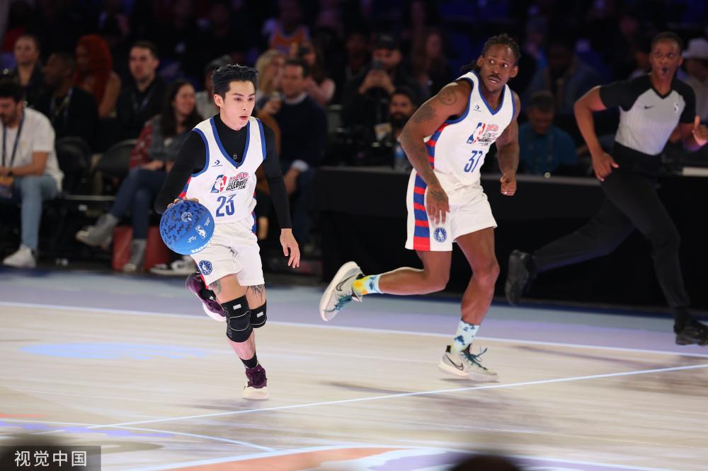 以多拍相持 以多拍相持